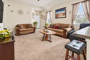 10019 Meadow Mill Forest Ln, Houston, TX 77044 - Photo 6
