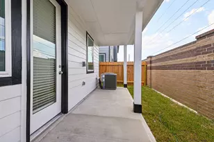 10008 Rustic Charm St, Houston, TX 77080 - Photo 26