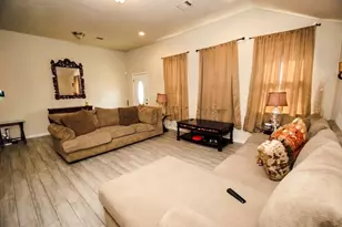 7414 Maczali Dr, Houston, TX 77489 - Photo 4