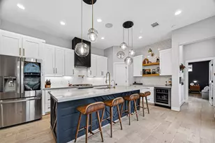 209 Woodard St, Houston, TX 77009 - Photo 2