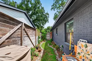 209 Woodard St, Houston, TX 77009 - Photo 46