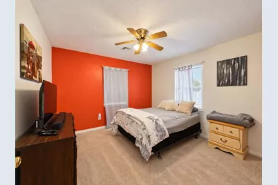 828 Robinson Road, La Porte, TX 77571 - Photo 10