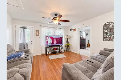 828 Robinson Road, La Porte, TX 77571 - Photo 4