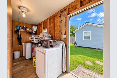 828 Robinson Road, La Porte, TX 77571 - Photo 24