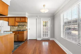 2750 Holly Hall St, Houston, TX 77054 - Photo 10