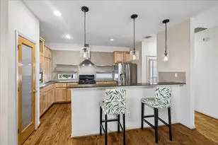 5218 Petty St, Houston, TX 77007 - Photo 8