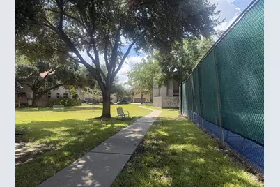 880 Tully Road #3, Houston, TX 77079 - Photo 44