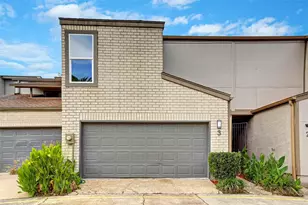 880 Tully Rd, Houston, TX 77079 - Photo 2