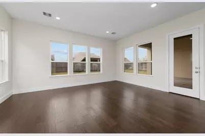 9814 Carver Drive, Iowa Colony, TX 77583 - Photo 18