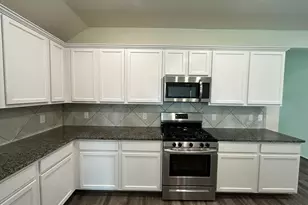 765 Camden Valley Ln, La Marque, TX 77568 - Photo 8