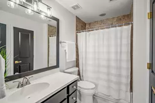 39 Beacons Light Pl, Tomball, TX 77375 - Photo 30