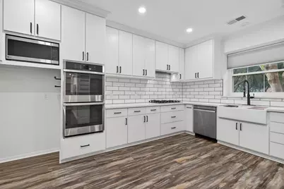 5010 Plantation Colony Court, Sugar Land, TX 77478 - Photo 12