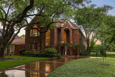 4900 Cedar Street, Bellaire, TX 77401 - Photo 1