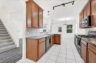2010 Rycroft Dr, Spring, TX 77386 - Photo 6
