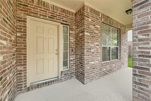 2010 Rycroft Dr, Spring, TX 77386 - Photo 2