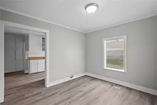 331 9th St N, Texas City, TX 77590 - Photo 1