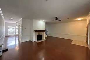 2204 Gemini St, Houston, TX 77058 - Photo 4