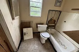 397 Marcella Ln, Marshall, TX 75672 - Photo 6