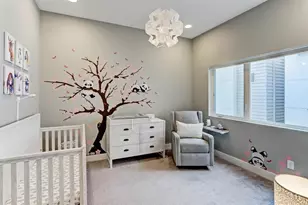 5905 E Post Oak Ln, Houston, TX 77055 - Photo 24