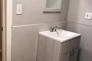 1020 1/2 N Main St, Baytown, TX 77520 - Photo 6