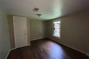4827 Shreveport, Houston, TX 77028 - Photo 6