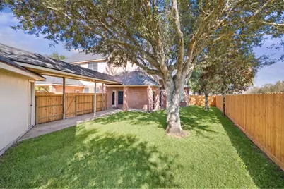 2202 Summer Wind Drive, Sugar Land, TX 77479 - Photo 24