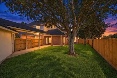 2202 Summer Wind Drive, Sugar Land, TX 77479 - Photo 26