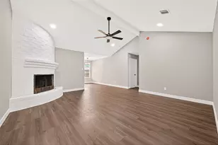 338 Coach Lamp Ln, Houston, TX 77060 - Photo 20