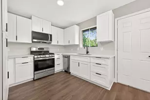 338 Coach Lamp Ln, Houston, TX 77060 - Photo 26