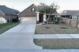 4510 Greenleaf Dr, Spring, TX 77389 - Photo 2