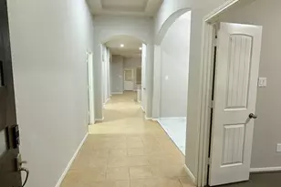 4510 Greenleaf Dr, Spring, TX 77389 - Photo 4