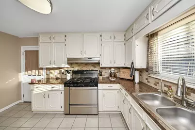 1215 Courtney Drive, Richmond, TX 77469 - Photo 8