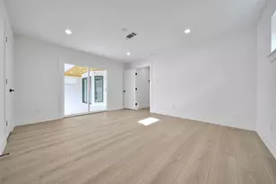 5102 Kinglet St, Houston, TX 77035 - Photo 24