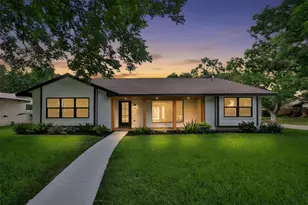 5102 Kinglet St, Houston, TX 77035 - Photo 4