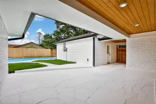 5102 Kinglet St, Houston, TX 77035 - Photo 36