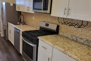 1226 W Gray St, Houston, TX 77019 - Photo 1