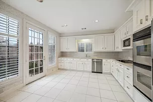 2506 Potomac Dr, Houston, TX 77057 - Photo 14