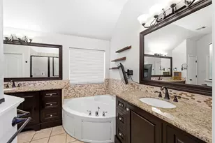 27502 Chris Ridge Ct, Spring, TX 77386 - Photo 18