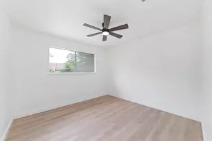 7910 Oak Moss Dr, Spring, TX 77379 - Photo 20