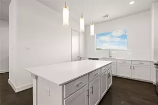 9609 Marlive Ln, Houston, TX 77025 - Photo 16