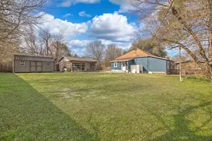 158 E 7th St, Trinity, TX 75862 - Photo 38