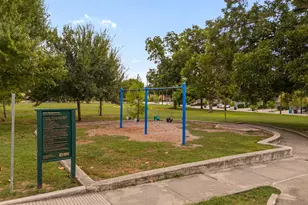 429 Meadow St, Houston, TX 77020 - Photo 42
