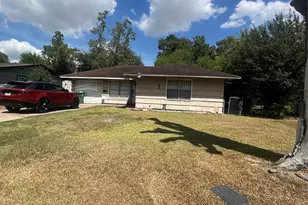 5715 Westover St, Houston, TX 77033 - Photo 1