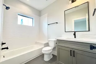3716 Creekmont Gardens Ln, Houston, TX 77091 - Photo 12