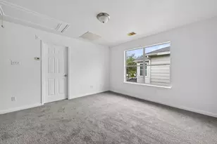 18914 Remington Mill Dr, Houston, TX 77073 - Photo 10