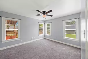 209 South St, Baytown, TX 77520 - Photo 12