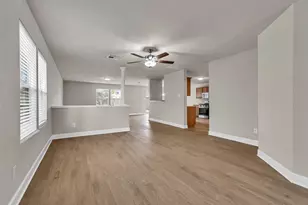 12715 Windy Summer Ln, Houston, TX 77044 - Photo 4