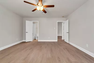 12715 Windy Summer Lane, Houston, TX 77044 - Photo 18