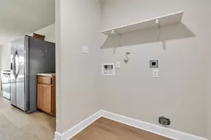 12715 Windy Summer Ln, Houston, TX 77044 - Photo 10