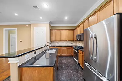 2927 Clinton Drive, Houston, TX 77020 - Photo 8